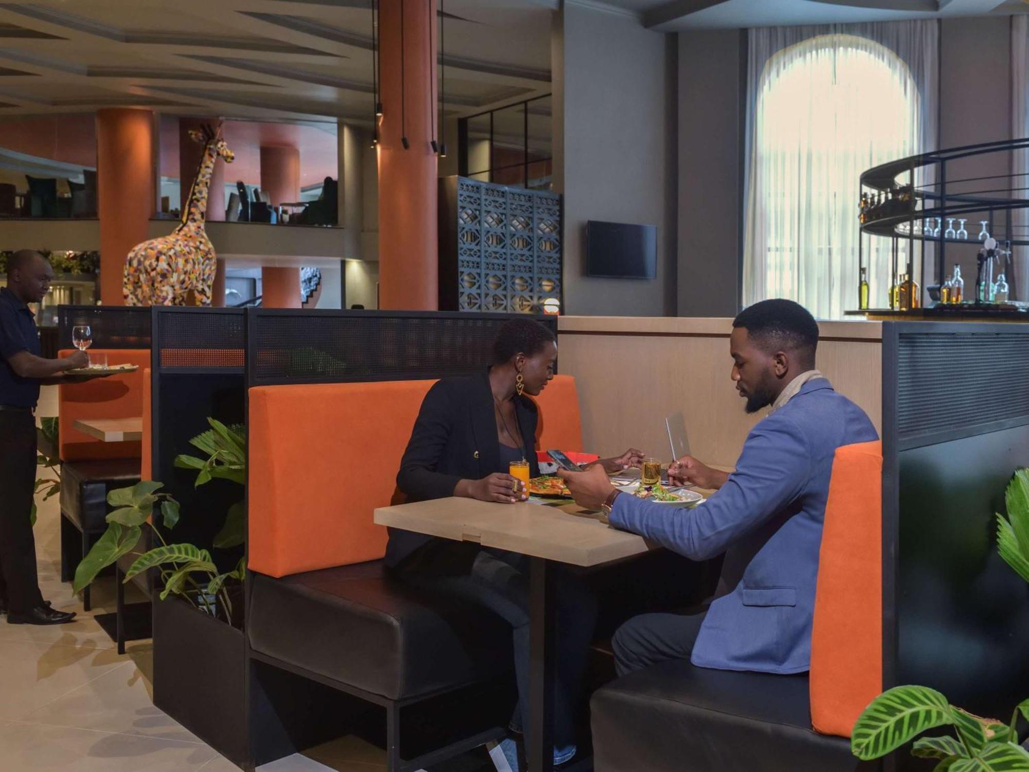 Pullman Nairobi Upper Hill Hotel ภายนอก รูปภาพ