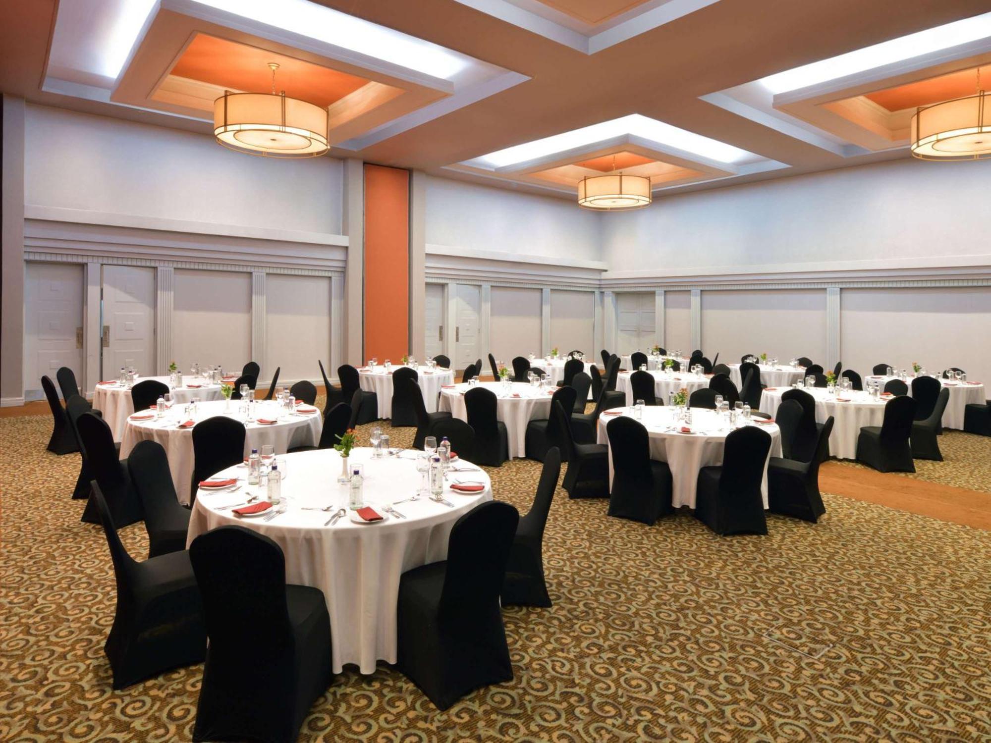 Pullman Nairobi Upper Hill Hotel ภายนอก รูปภาพ