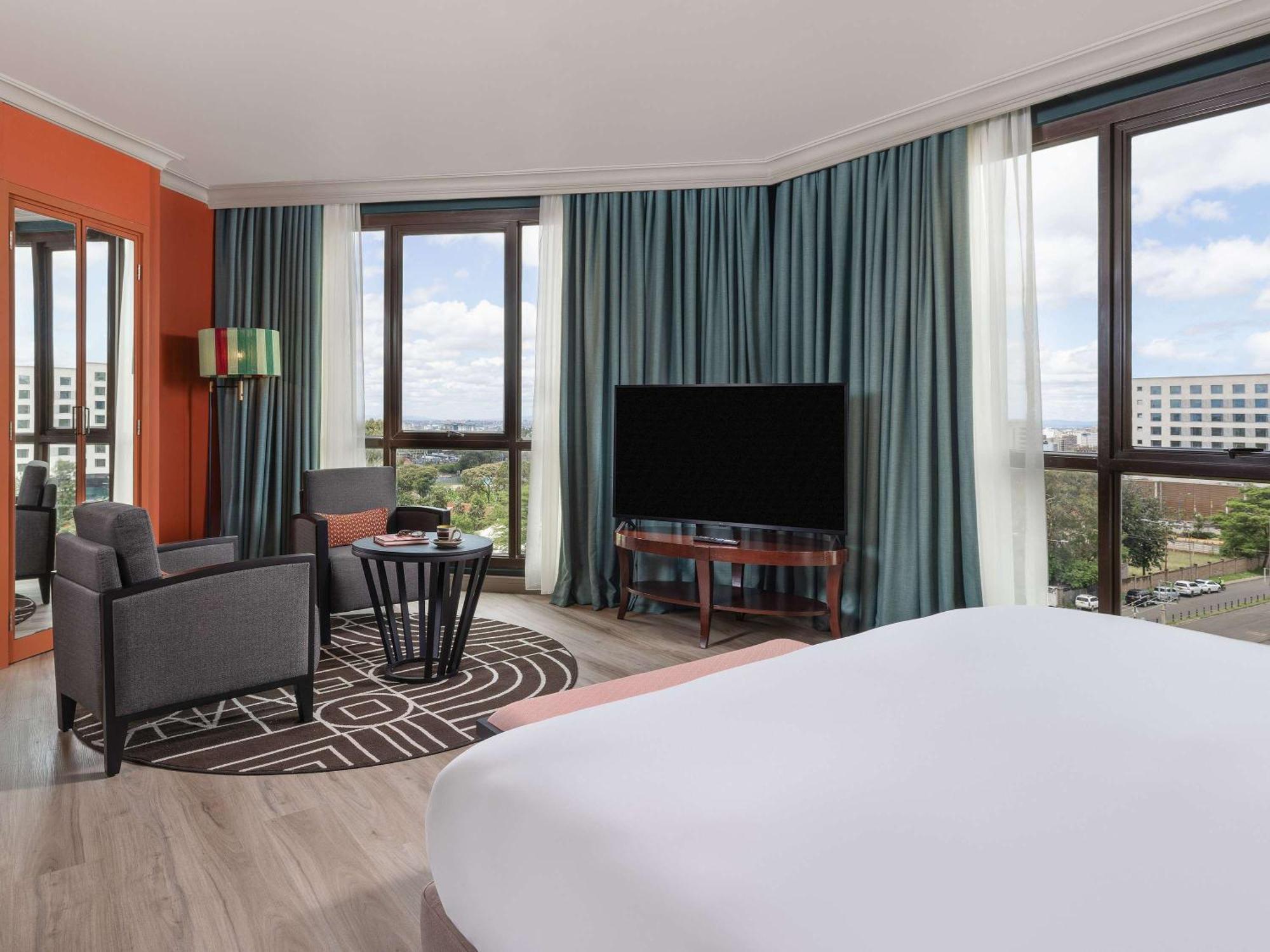 Pullman Nairobi Upper Hill Hotel ภายนอก รูปภาพ