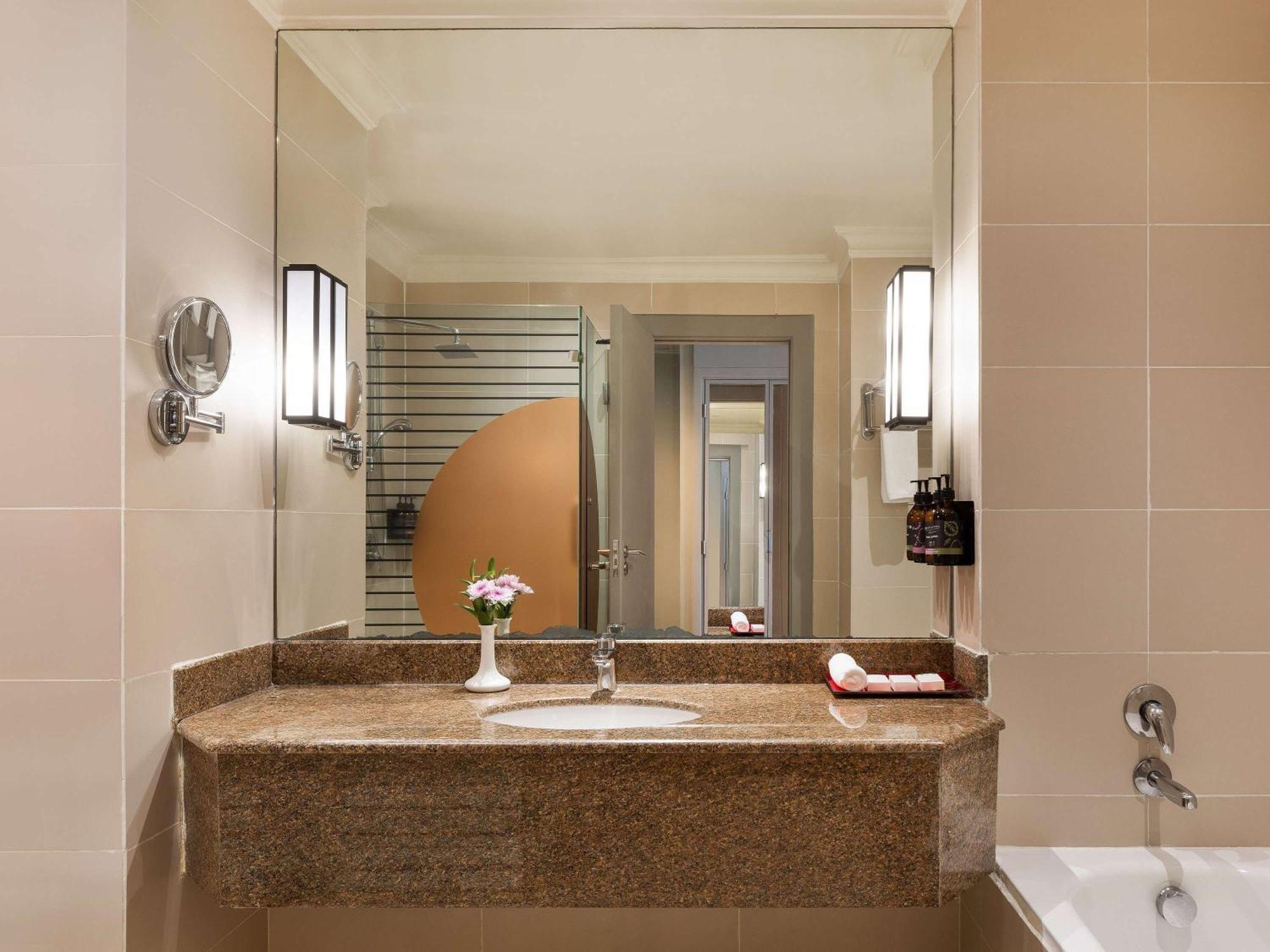 Pullman Nairobi Upper Hill Hotel ภายนอก รูปภาพ